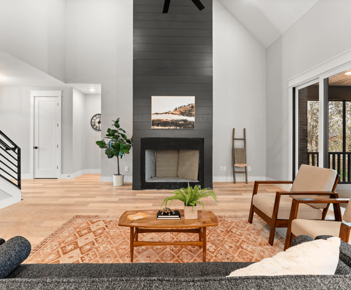 Living room with fireplace