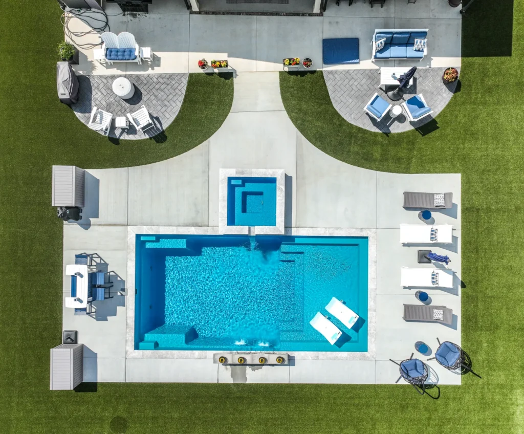 An aerial view of a McMahan fiberglass pool in Tennessee